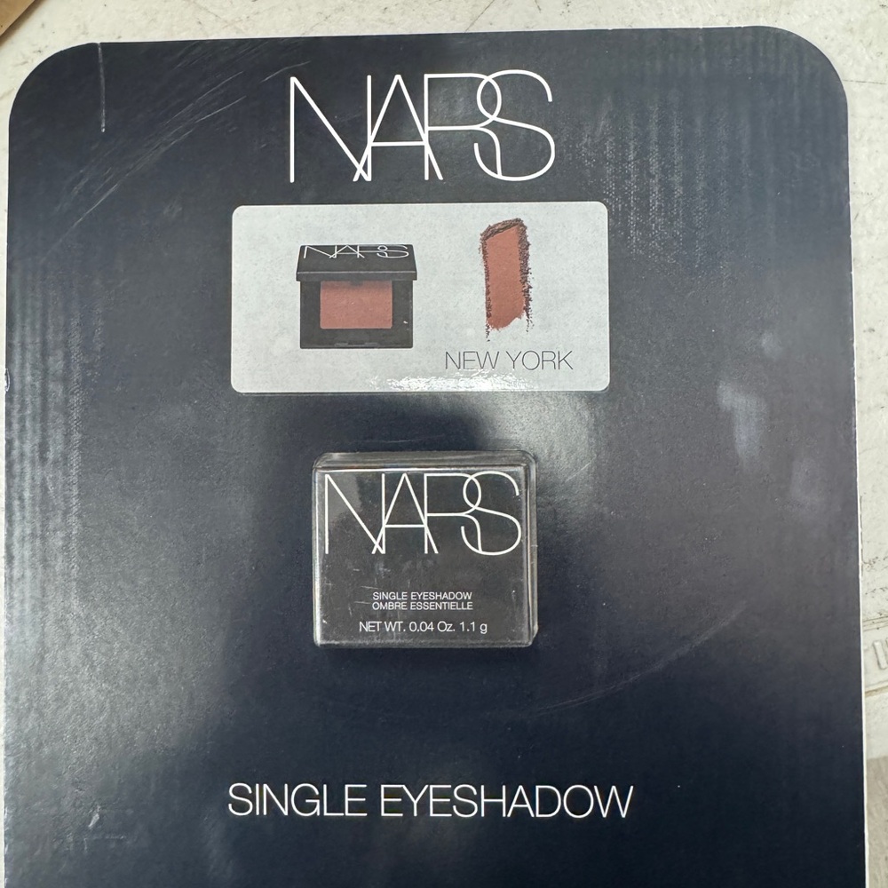 NARS Single Eyeshadow in Deep Red